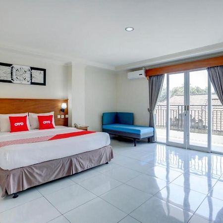 Oyo 3950 The Ratna Hotel Kuta Lombok Dış mekan fotoğraf