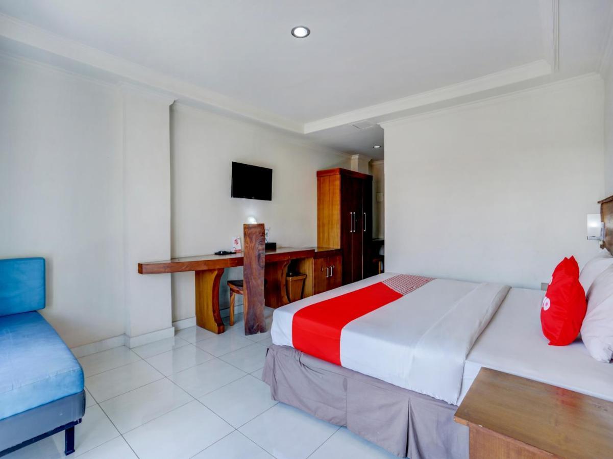 Oyo 3950 The Ratna Hotel Kuta Lombok Dış mekan fotoğraf