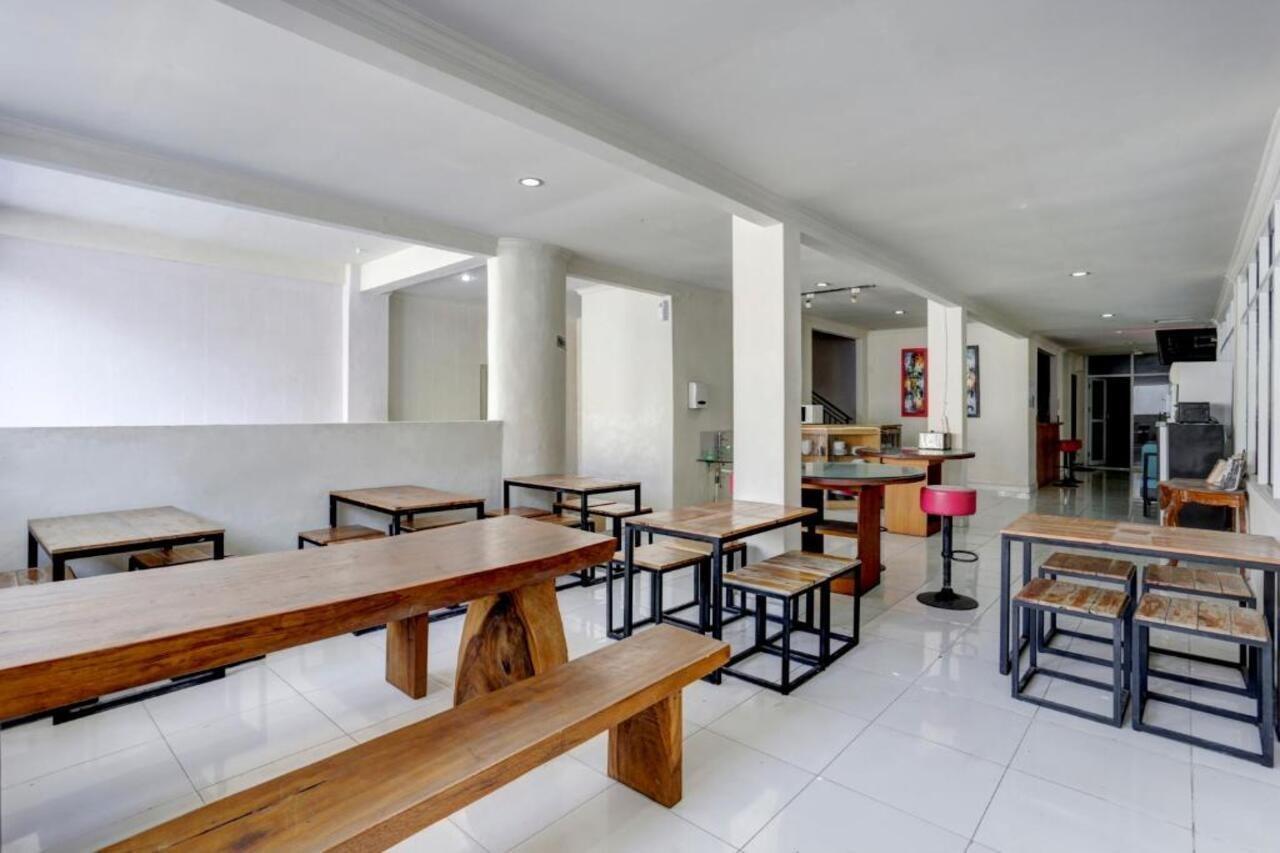 Oyo 3950 The Ratna Hotel Kuta Lombok Dış mekan fotoğraf